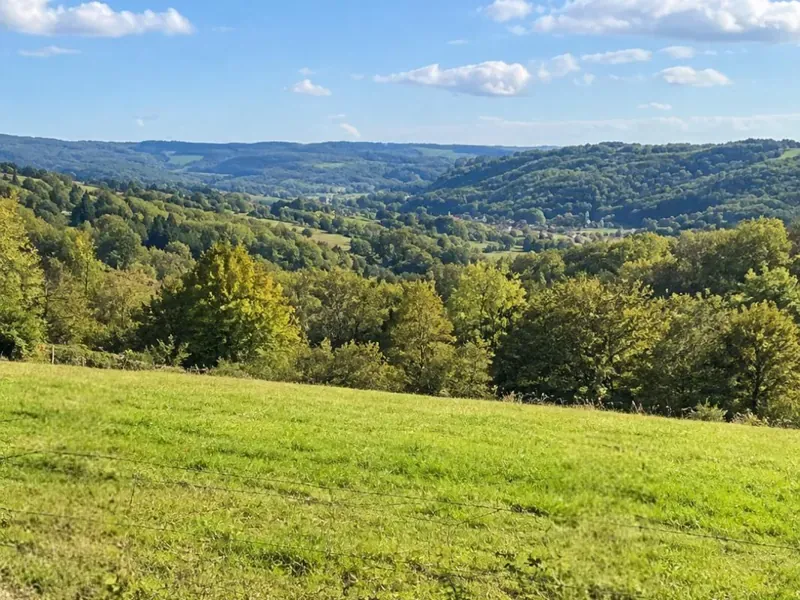 Terrain à bâtir avec vue sur la vallée